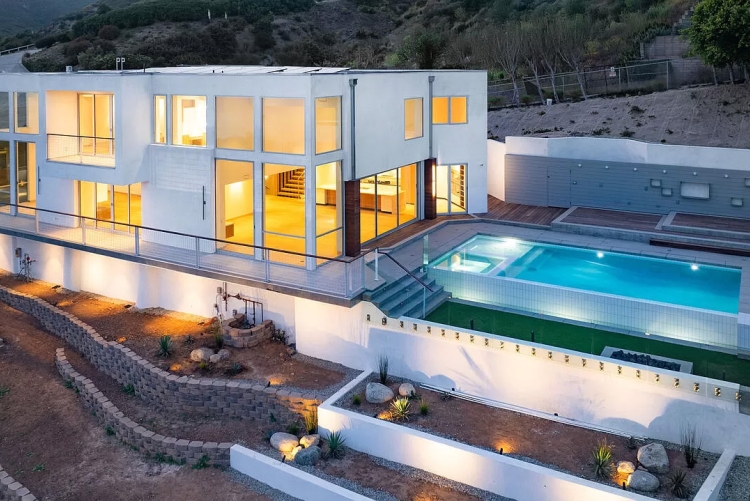 31351 Pacific Coast Highway, Malibu, CA